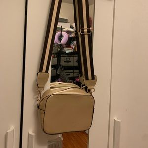 Crossbody purse
